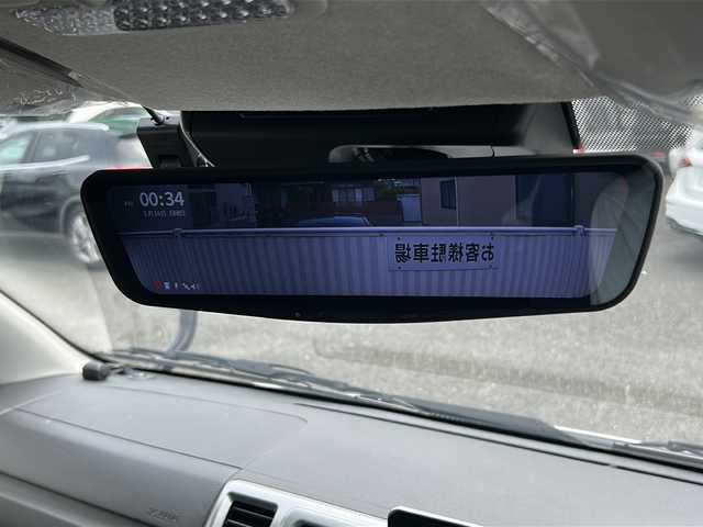 トヨタ ハイエース GL 岐阜県 2023(令5)年 1.6万km パール