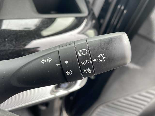 スズキ スペーシア カスタム HYBRID XS 山口県 2021(令3)年 1.6万km ブルーイッシュブラックパール3 禁煙車/社外メモリナビ/(CD/DVD/Bluetooth/フルセグTV)/バックカメラ/ドライブレコーダー(前方のみ)/両側パワースライドドア/衝突軽減ブレーキ/レーンキープアシスト/レーダークルーズコントロール/コーナーセンサー/ハーフレザーシート/D席シートヒーター/レザー調シートカバー/ステアリングスイッチ/アイドリングストップ/オートライト/LEDヘッドランプ/フォグランプ/プッシュスタート/スマートキー×２/純正アルミホイール/純正フロアマット/後席サンシェード/取扱説明書/保証書/記録簿