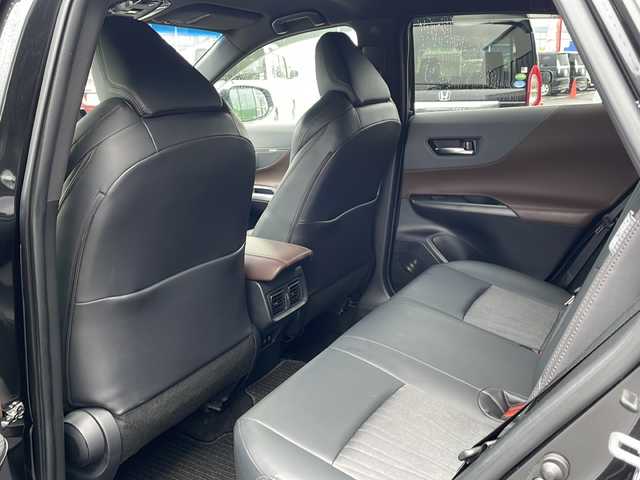 トヨタ ハリアー Z 道東・釧路十勝 2020(令2)年 4.8万km プレシャスブラックパール ・４WD/・12.3インチ大画面HDディスプレイ通信型ナビ/（AM・FM・BT・USB・ フルセグ・Miracast）/・アラウンドビューモニター/・パワーバックドア/・トヨタセーフティセンス/・運転席パワーシート/・前後コーナーセンサー/・レーダークルーズコントロール/・LEDヘッドライト/・オートハイビーム/・ハーフレザーシート/・純正フロアマット/・純正19インチアルミホイール/・スマートキー/・プッシュスタート/・ビルトインETC2.0/・デジタルインナーミラー/・横滑り防止装置