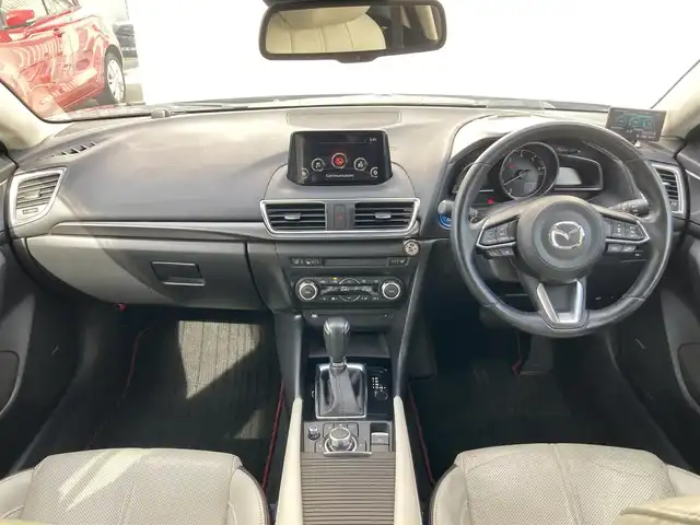 マツダ アクセラ スポーツ XD Lパッケージ 静岡県 2016(平28)年 7.6万km エターナルブルーマイカ i-ACTIVSENSE/純正SDナビ/　AM FM CD DVD Bluetooth AUX USB/フルセグTV/ETC/LEDオートヘッドランプ/シートヒーター(前席)/パワーシート(運転席)/レーダークルーズコントロール/リアクリアランスソナー/ステアリングヒーター/純正18インチアルミホイール/スマートキー2本/ヘッドアップディスプレイ/シングルサンルーフ/バックモニター/ホワイト＆ブラックレザーシート
