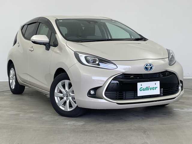 トヨタ アクア Z 新潟県 2024(令6)年 0.3万km クリアベージュメタリック 純正メモリナビ/　Bluetooth/CD/DVD/USB/トヨタセーフティセンス/・プリクラッシュセーフティ/・先行車発進告知機能/・レーントレーシングアシスト/・レーダークルーズコントロール/・オートマチックハイビーム/・ロードサインアシスト/ブラインドスポットモニター/リヤクロストラフィックアラート/パーキングサポートブレーキ/前後コーナーセンサー/前後ドライブレコーダー/バックモニター/ビルトインETC2.0/オートライト/レザーステアリング