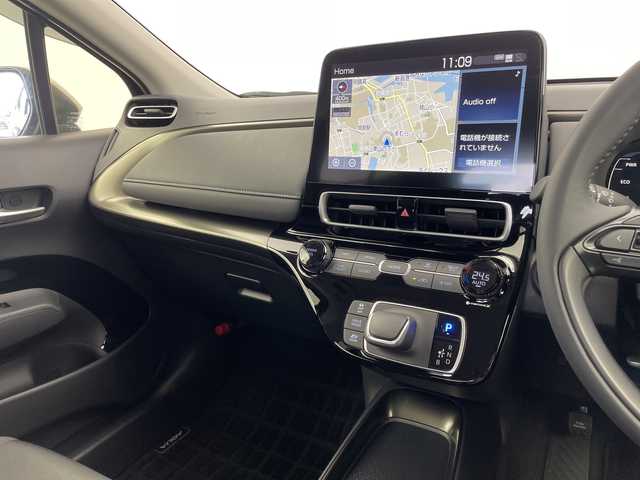 トヨタ アクア Z 新潟県 2024(令6)年 0.3万km クリアベージュメタリック 純正メモリナビ/　Bluetooth/CD/DVD/USB/トヨタセーフティセンス/・プリクラッシュセーフティ/・先行車発進告知機能/・レーントレーシングアシスト/・レーダークルーズコントロール/・オートマチックハイビーム/・ロードサインアシスト/ブラインドスポットモニター/リヤクロストラフィックアラート/パーキングサポートブレーキ/前後コーナーセンサー/前後ドライブレコーダー/バックモニター/ビルトインETC2.0/オートライト/レザーステアリング