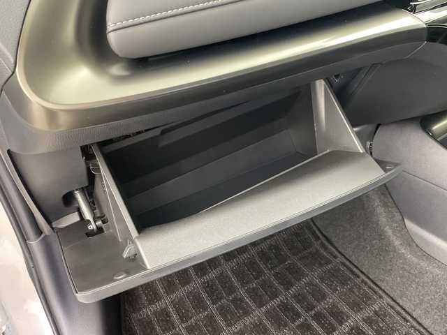 トヨタ アクア Z 新潟県 2024(令6)年 0.3万km クリアベージュメタリック 純正メモリナビ/　Bluetooth/CD/DVD/USB/トヨタセーフティセンス/・プリクラッシュセーフティ/・先行車発進告知機能/・レーントレーシングアシスト/・レーダークルーズコントロール/・オートマチックハイビーム/・ロードサインアシスト/ブラインドスポットモニター/リヤクロストラフィックアラート/パーキングサポートブレーキ/前後コーナーセンサー/前後ドライブレコーダー/バックモニター/ビルトインETC2.0/オートライト/レザーステアリング