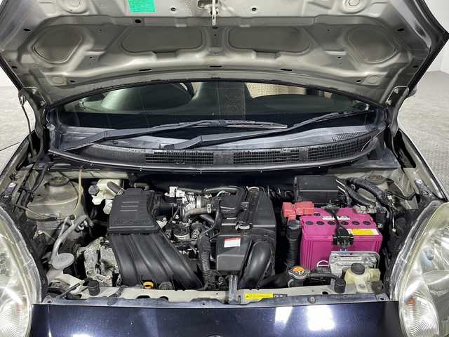 日産 マーチ 12X 30th ハピネス 沖縄県 2013(平25)年 7.7万km ピュアブラック 禁煙車/純正オーディオ/　AM/FM/CD/AUX/スマートキー/純正ドアバイザー/アンチロック・ブレーキ・システム/盗難防止装置/電動格納ミラー/ヘッドライトレベライザー/アイドリングストップ/集中ドアロック/純正フロアマット