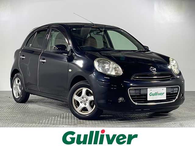 日産 マーチ 12X 30th ハピネス 沖縄県 2013(平25)年 7.7万km ピュアブラック 禁煙車/純正オーディオ/　AM/FM/CD/AUX/スマートキー/純正ドアバイザー/アンチロック・ブレーキ・システム/盗難防止装置/電動格納ミラー/ヘッドライトレベライザー/アイドリングストップ/集中ドアロック/純正フロアマット