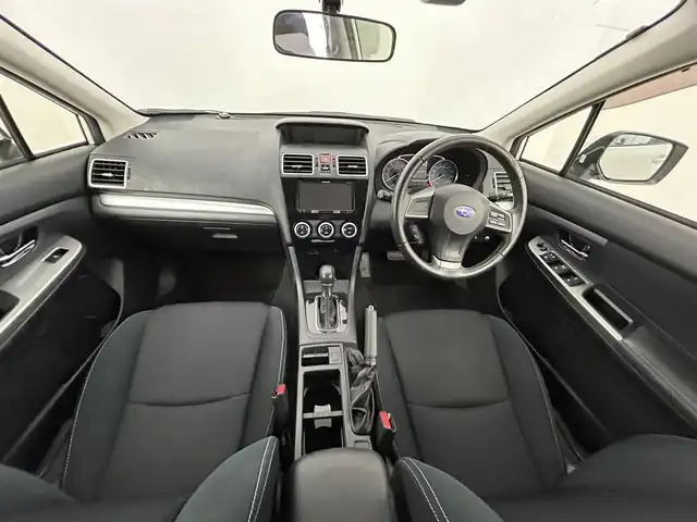 スバル インプレッサ スポーツ 1．6i－L プラウドED 道央・札幌 2016(平28)年 3.3万km クリスタルホワイトP ・４WD/・社外カーナビ/　CD/DVD/SD/BT/USB/フルセグTV/・バックカメラ/・ETC/・アイサイトVer.3/　衝突被害軽減ブレーキ/レーンキープアシスト/　先行車捕捉通地/先行車発進通知/・全車速追従式クルーズコントロール/・横滑り防止装置/・アイドリングストップ/・パドルシフト/・オートマチックハイビーム/・オートライト/・キセノンヘッドライト/・純正１６インチAW/・純正フロアマット/・プッシュスタート/・スマートキー