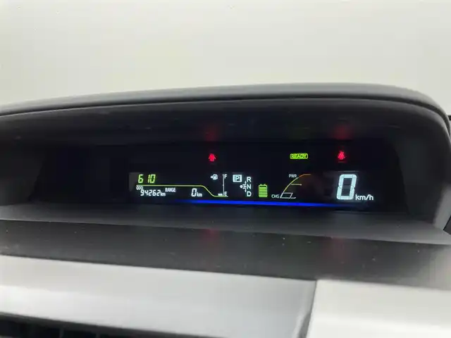 トヨタ プリウス α G 宮城県 2012(平24)年 9.5万km ブラック ALPINE製HDDナビ〈VIE-X08VS〉/バックカメラ/クルーズコントロール/純正HIDヘッドライト/純正フォグランプ/レザーステアリング/純正16インチAW〈ホイールキャップ付〉/スマートキー