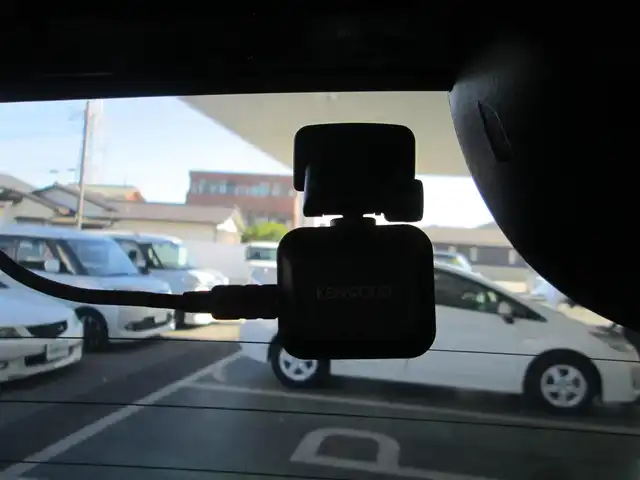 ホンダ フリード GH 千葉県 2012(平24)年 8.4万km プレミアムブラキッシュパール ワンオーナー/純正ナビ、ワンセグTV/バックカメラ/純正オーディオ【DVD/CD/SD】/片側パワースライドドア/HIDヘッドライト&ハロゲンフォグ/横滑り防止装置/Modulo14インチアルミホイール/社外前後ドライブレコーダー/ETC/スペアキー/取扱説明書/新車時保証書