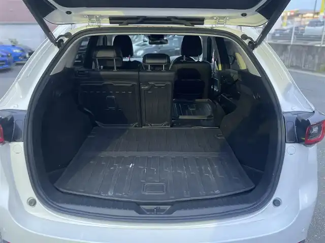 マツダ ＣＸ－５ 20S フィールドジャーニー 群馬県 2023(令5)年 3.1万km ロジウムホワイトプレミアムメタリック 純正メーカーナビTV、Bluetooth、AppleCarPlay、AndroidAuto/ワンオーナー/衝突軽減/レーンキープアシスト/ブラインドスポットモニター/コーナーセンサー/レーダークルーズコントロール/バック、サイド、フロント、全方位カメラ/アイドリングストップ/サイドエアバッグ/LEDヘッドライト/パワーシート/シートヒーター/シートメモリー/パワーバックドア/ステアリングヒーター/ETC/革巻きステアリング/電動格納ミラー/ウィンカーミラー/パドルシフト/ハーフレザーシート/純正アルミホイール/純正フロアマット/スペアキー