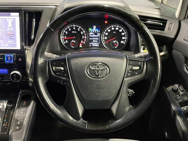 トヨタ アルファード S Cパッケージ 愛知県 2017(平29)年 10.8万km ブラック /禁煙//ALPINE11型ナビ//ALPINEフリップダウンモニター//フルセグ//CD/DVD/SD/USB/BT/AUX/HDMI/AM/FM//バックカメラ//ビルトインETC//デジタルルームミラー/ドライブレコーダー機能付き//AC100V//ハーフレザー//メモリ付きパワーシート//両側パワースライドドア//パワーバックドア//ウッドコンビステアリング//ステアリングスイッチ//ステアリングヒーター//MTモード付AT//LEDオートライト//フォグランプ//クルーズコントロール//クリアランスソナー//ECOモード//nanoe//オートリトラウィンカーミラー//電子パーキング//オートブレーキホールド//スマートキー//プッシュスタート//純正フロアマット//純正ドアバイザー//保証書//取説//記録簿//スペアキー