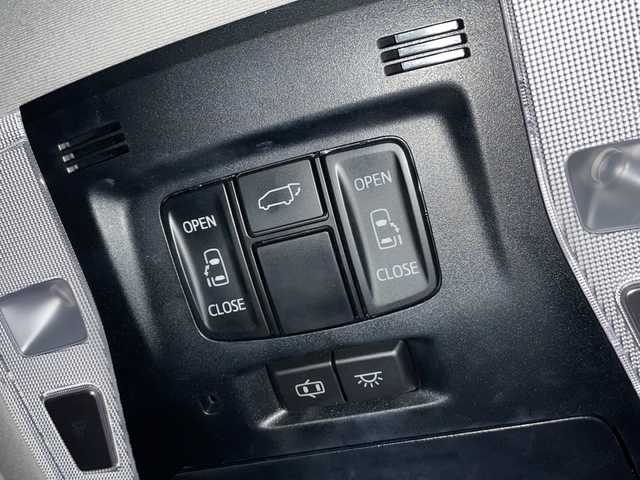 トヨタ アルファード S Cパッケージ 愛知県 2017(平29)年 10.8万km ブラック /禁煙//ALPINE11型ナビ//ALPINEフリップダウンモニター//フルセグ//CD/DVD/SD/USB/BT/AUX/HDMI/AM/FM//バックカメラ//ビルトインETC//デジタルルームミラー/ドライブレコーダー機能付き//AC100V//ハーフレザー//メモリ付きパワーシート//両側パワースライドドア//パワーバックドア//ウッドコンビステアリング//ステアリングスイッチ//ステアリングヒーター//MTモード付AT//LEDオートライト//フォグランプ//クルーズコントロール//クリアランスソナー//ECOモード//nanoe//オートリトラウィンカーミラー//電子パーキング//オートブレーキホールド//スマートキー//プッシュスタート//純正フロアマット//純正ドアバイザー//保証書//取説//記録簿//スペアキー