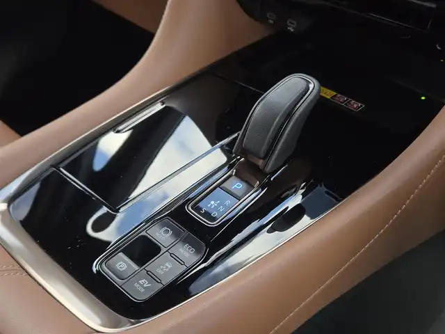 トヨタ ヴェルファイア ハイブリット Z プレミア 鹿児島県 2023(令5)年 3.5万km ブラック デジタルインナーミラー　/後席フリップダウンモニター　/ＨＤＭＩ入力端子　/トヨタセーフティセンス　/トヨタチームメイト　/ＴＶキャンセラー　/ブラウンレザーシート　/ヘッドアップディスプレイ　/ビルトインＥＴＣ２．０/全席シートヒーター/全席ベンチレーション/全席パワーシート/ステアリングヒーター/パーキングアシスト/パノラミックビューモニター/両側パワースライドドア/左右独立ムーンルーフ/前後ドライブレコーダー/レーダークルーズコントロール/ＭＴモード付きＡＴ/パドルシフト/純正アルミホイール(19インチ)/ワイヤレス充電/リヤフィルム施工/コーティング施工証明書付き/前後コーナーセンサー/プッシュスタート/スマートキー/エアバック(W+サイド)