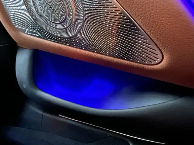 メルセデス・ベンツ Ｓ５００ 福岡県 2021(令3)年 6.1万km ハイテックシルバー 法人ワンオーナー/サンルーフ/レザーエクスクルーシブパッケージ/３Dディスプレイ(BT、フルセグTV、全方位カメラ)/クルーズコントロール/レーンキープアシスト/衝突被害軽減ブレーキ/カーテンエアバッグ/前後ドラレコ/前後コーナーセンサー/ETC/レザーシート(シートヒーター、エアシート)/シートメモリ/純正AW・純正フロアマット/LEDオートライト/ワイヤレス充電