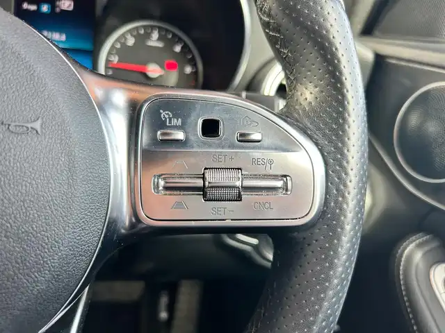 メルセデス・ベンツ Ｃ２２０ｄ 富山県 2019(平31)年 6.7万km パール 純正HDDナビ/フルセグTV/Bluetooth接続/AM/FMラジオ/App-conect/バックカメラ/コーナーセンサー/レーンアシスト/クリアランスソナー/ブラインドスポット/パーキングセンサー/ACC/D/N席パワーシート/D/N席シートヒーター/アイドリングストップ/プッシュスタート/ETC2.0/ドライブレコーダー