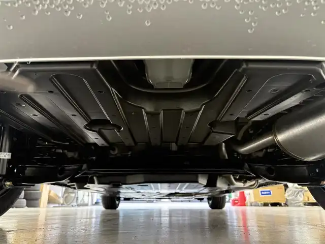 ホンダ フリード ハイブリット e:HEV クロスター 滋賀県 2025(令7)年 0.1千km クリスタルブラックパール 登録済未使用車/純正９インチナビ/(Bluetooth/フルセグTV/Apple Car Play/Android Auto)/ホンダセンシング/・アダプティブクルーズコントロール/・レーンキープアシスト/・衝突軽減ブレーキ/・路外逸脱抑制機能/・ブラインドスポットインフォメーション/・オートハイビーム/ルーフレール/両側パワースライドドア/クリアランスソナー/バックカメラ/シートヒーター/オートライト/LEDヘッドライト