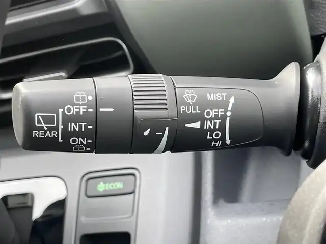 ホンダ フリード ハイブリット e:HEV クロスター 滋賀県 2025(令7)年 0.1千km クリスタルブラックパール 登録済未使用車/純正９インチナビ/(Bluetooth/フルセグTV/Apple Car Play/Android Auto)/ホンダセンシング/・アダプティブクルーズコントロール/・レーンキープアシスト/・衝突軽減ブレーキ/・路外逸脱抑制機能/・ブラインドスポットインフォメーション/・オートハイビーム/ルーフレール/両側パワースライドドア/クリアランスソナー/バックカメラ/シートヒーター/オートライト/LEDヘッドライト