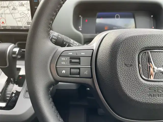 ホンダ フリード ハイブリット e:HEV クロスター 滋賀県 2025(令7)年 0.1千km クリスタルブラックパール 登録済未使用車/純正９インチナビ/(Bluetooth/フルセグTV/Apple Car Play/Android Auto)/ホンダセンシング/・アダプティブクルーズコントロール/・レーンキープアシスト/・衝突軽減ブレーキ/・路外逸脱抑制機能/・ブラインドスポットインフォメーション/・オートハイビーム/ルーフレール/両側パワースライドドア/クリアランスソナー/バックカメラ/シートヒーター/オートライト/LEDヘッドライト