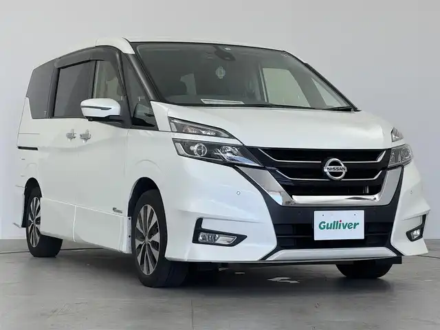 日産 セレナ ハイウェイスター Vセレクション 愛知県 2018(平30)年 9.7万km パール 純正9インチナビ　/（フルセグ／ＢＴ／ＣＤ／ＤＶＤ）　/フリップダウンモニター　/レーダークルーズコントロール　/全方位モニター　/衝突軽減システム　/コーナーセンサー　/パーキングアシスト　/レーンキープアシスト　/両側パワースライドドア　/後席サンシェード　/ドライブレコーダー/ＥＴＣ/純正AW