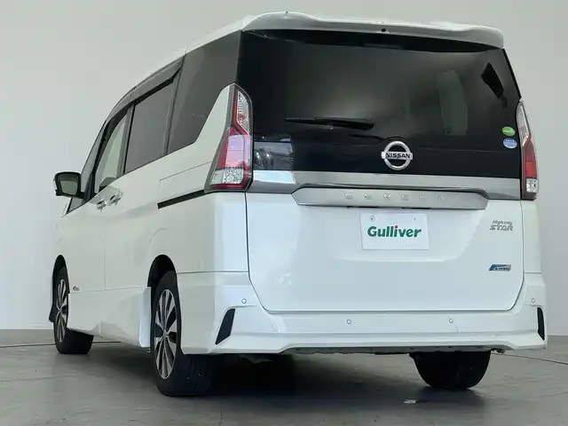 日産 セレナ ハイウェイスター Vセレクション 愛知県 2018(平30)年 9.7万km パール 純正9インチナビ　/（フルセグ／ＢＴ／ＣＤ／ＤＶＤ）　/フリップダウンモニター　/レーダークルーズコントロール　/全方位モニター　/衝突軽減システム　/コーナーセンサー　/パーキングアシスト　/レーンキープアシスト　/両側パワースライドドア　/後席サンシェード　/ドライブレコーダー/ＥＴＣ/純正AW