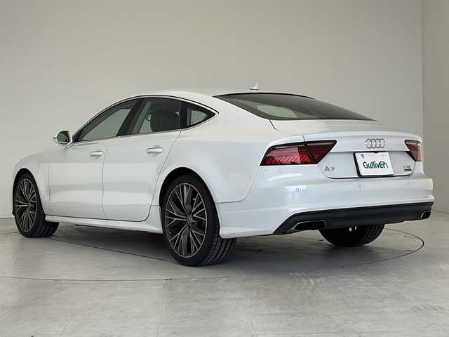 アウディ Ａ７ SB 2．0 TFSI クワトロ 愛知県 2016(平28)年 10万km 白 衝突軽減システム/BOSEプレミアムサウンド/純正９型SDナビ/クルーズコントロール/シートヒーター/ワンセグ/Bluetooth/バックカメラ/電動リアゲート/パワーシート/コーナーセンサー/純正アルミホイール/LEDヘッドライト/ステアリングスイッチ/スマートキー/プッシュスタート