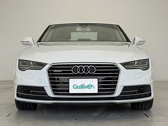 アウディ Ａ７ SB 2．0 TFSI クワトロ 愛知県 2016(平28)年 10万km 白 衝突軽減システム/BOSEプレミアムサウンド/純正９型SDナビ/クルーズコントロール/シートヒーター/ワンセグ/Bluetooth/バックカメラ/電動リアゲート/パワーシート/コーナーセンサー/純正アルミホイール/LEDヘッドライト/ステアリングスイッチ/スマートキー/プッシュスタート