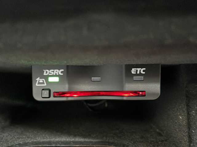 アウディ Ａ７ SB 2．0 TFSI クワトロ 愛知県 2016(平28)年 10万km 白 衝突軽減システム/BOSEプレミアムサウンド/純正９型SDナビ/クルーズコントロール/シートヒーター/ワンセグ/Bluetooth/バックカメラ/電動リアゲート/パワーシート/コーナーセンサー/純正アルミホイール/LEDヘッドライト/ステアリングスイッチ/スマートキー/プッシュスタート