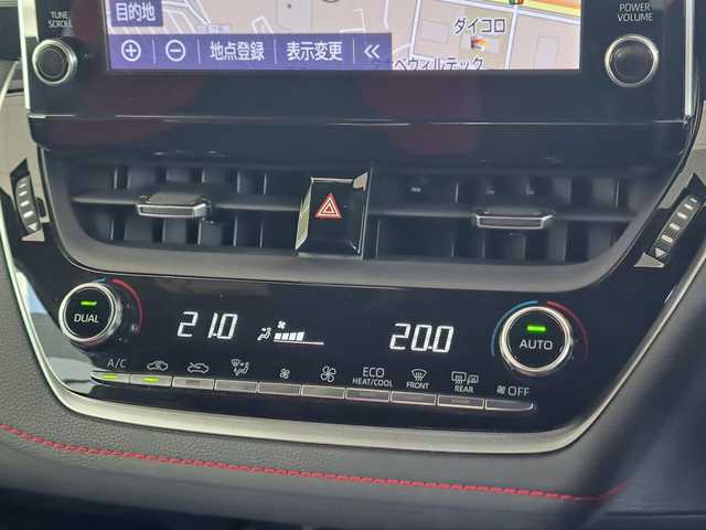 トヨタ カローラ スポーツ G Z 大阪府 2022(令4)年 1.6万km プラチナホワイトパールマイカ /衝突軽減ブレーキ//レーンキープアシスト//ブラインドスポットモニター//追従クルーズコントロール//ビルトインETC2.0//オートハイビーム//パドルシフト//ステアリングスイッチ//アイドリングストップ//純正ナビ付きディスプレーオーディオ/・ラジオ/USB/Bluetooth//バックカメラ//コーナーセンサー//前席シートヒーター//前後ドラレコ【TZ-D205W】//純正18AW