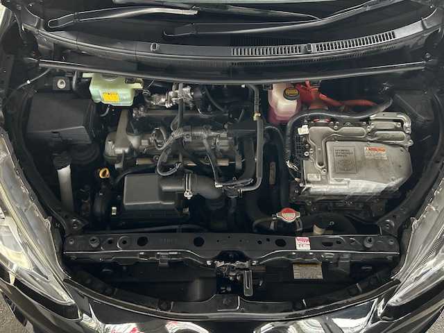 トヨタ アクア G ブラックソフトレザーセレ 茨城県 2015(平27)年 8.7万km 黒 社外SDナビ /-BT/AM/FM/CD/ワンセグTV/クルーズコントロール /ETC /バックカメラ /D席N席シートヒーター /LEDヘッドライト /オートライト /横滑り防止装置 /フォグライト /パワーステアリング/パワーウィンドウ/保証書 /取扱説明書 /記録簿