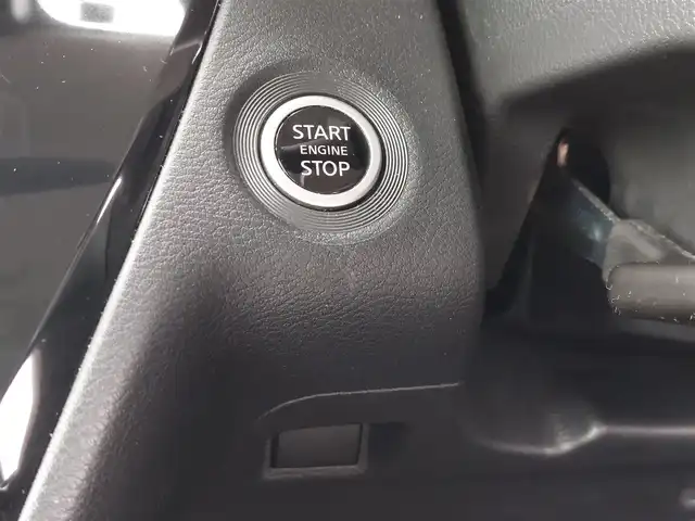 日産 ルークス ハイウェイスター X 東京都 2024(令6)年 0.8万km ブラック 社外ナビ/ワンセグ/アラウンドビューモニター/ビルトインETC/ドライブレコーダー/パワースライドドア/衝突軽減システム/レーンキープアシスト/コーナーセンサー/LEDヘッドライト/スマートキー