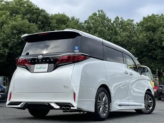 トヨタ アルファードハイブリット Z 東京都 2024(令6)年 0.4万km プラチナホワイトパールマイカ ワンオーナー/モデリスタエアロ/・フロントスポイラー/・サイドスカート/・リヤスタイリングキット/（リヤスカート＋ドレスアップマフラー）/純正ディスプレイオーディオナビ（14インチ）/・Bluetoothオーディオ/・フルセグTV/カラーヘッドアップディスプレイ/寒冷地仕様/左右独立ムーンルーフ/Toyota Safety Sense/両側パワースライドドア/パワーバックドア/合成皮革ブラックシート/・パワーシート（1列目）/・シートヒーター/ベンチレーション（1列目/2列目）/ETC2.0/保証書/取扱説明書/スペアキー