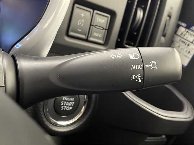 スズキ ハスラー HYBRID G 宮崎県 2020(令2)年 3.5万km アクティブイエロー/ホワイト2トーンルーフ 禁煙車/衝突被害軽減ブレーキ/社外ナビTV/（ストラーダ/CN-HE01WD/CD/DVD/Bluetooth/FMAM/フルセグTV)/社外バックカメラ/社外ETC/社外15インチアルミ/純正ドライブレコーダー/純正セキュリティアラーム/純正フロアマット/レーンディパーチャーアラート/クリアランスソナー/エネチャージ/前席シートヒーター/オートエアコン/リアプライバシーガラス/ドアバイザー/スマートキー/プッシュエンジンスタート/新車時保証書/取扱い説明書