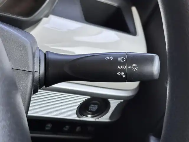 スズキ スペーシア HYBRID X 宮城県 2020(令2)年 1.9万km ピュアホワイトP ワンオーナー/セーフティサポート/・デュアルカメラブレーキサポート/・誤発進抑制機能/・車線逸脱警報機能/・ふらつき警報機能/・先行車発進お知らせ機能/・ハイビームアシスト/・リアパーキングセンサー/・後方誤発進抑制機能/横滑り防止装置/純正SDナビ/・Bluetooth/・CD/DVD/・フルセグTV/バックカメラ/ドライブレコーダー/両側パワースライドドア/シートヒーター/オートライト/プッシュスタート＆スペアキー/電動格納ミラー/純正フロアマット/W/サイド/カーテンエアバッグ