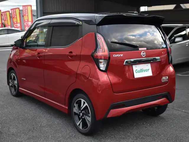 日産 デイズ HWS G ターボ プロパイロットED 福岡県 2020(令2)年 4.1万km スパークリングレッド/ブラック 純正8インチメモリナビ【MM318D-L】/フルセグTV・BT・CD・DVD・FM・AM/アラウンドビューモニター/プロパイロット/エマージェンシーブレーキ/オートハイビーム/コーナーセンサー/ETC/ナビ連動ドライブレコーダー/プッシュスタート/スマートキー/ブレーキホールド/電動パーキングブレーキ/純正LEDヘッドライト/純正15インチアルミホイール/保証書・取説・スペアキー