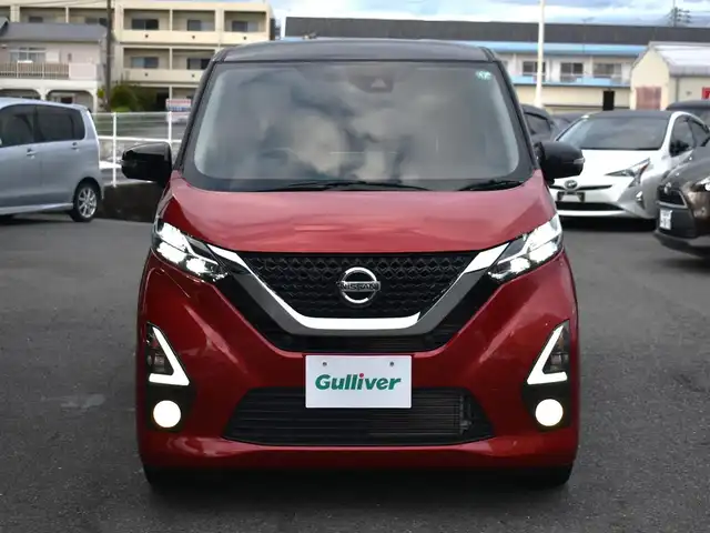 日産 デイズ HWS G ターボ プロパイロットED 福岡県 2020(令2)年 4.1万km スパークリングレッド/ブラック 純正8インチメモリナビ【MM318D-L】/フルセグTV・BT・CD・DVD・FM・AM/アラウンドビューモニター/プロパイロット/エマージェンシーブレーキ/オートハイビーム/コーナーセンサー/ETC/ナビ連動ドライブレコーダー/プッシュスタート/スマートキー/ブレーキホールド/電動パーキングブレーキ/純正LEDヘッドライト/純正15インチアルミホイール/保証書・取説・スペアキー