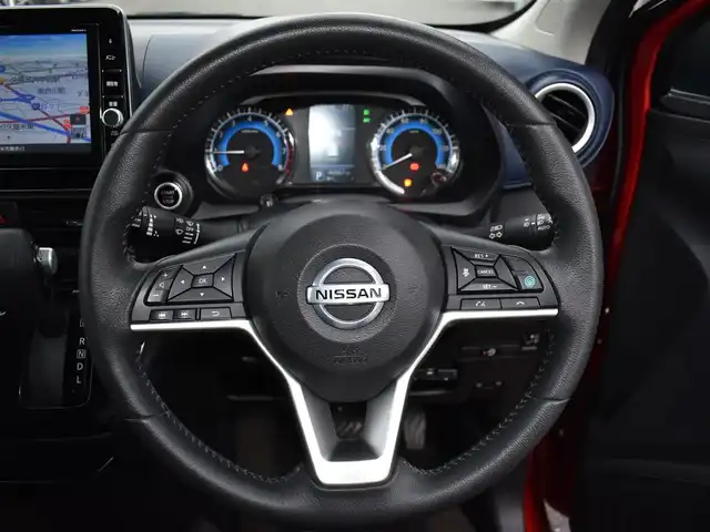 日産 デイズ HWS G ターボ プロパイロットED 福岡県 2020(令2)年 4.1万km スパークリングレッド/ブラック 純正8インチメモリナビ【MM318D-L】/フルセグTV・BT・CD・DVD・FM・AM/アラウンドビューモニター/プロパイロット/エマージェンシーブレーキ/オートハイビーム/コーナーセンサー/ETC/ナビ連動ドライブレコーダー/プッシュスタート/スマートキー/ブレーキホールド/電動パーキングブレーキ/純正LEDヘッドライト/純正15インチアルミホイール/保証書・取説・スペアキー