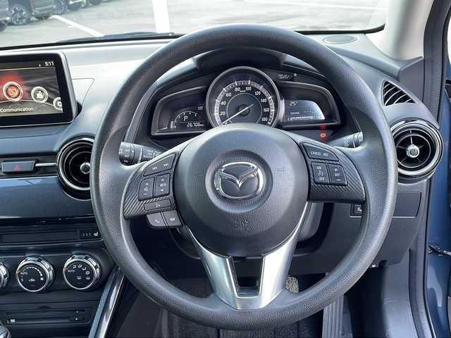 マツダ デミオ XD 徳島県 2016(平28)年 2.7万km ブルーリフレックスマイカ 純正ナビ/（BT/DISC/USB/フルセグ）/バックカメラ/純正フロアマット/LEDヘッドライト/ETC/D/N席シートヒーター/前方ドライブレコーダー/クルーズコントロール/アイドリングストップ/スマートキー/スペアキー/プッシュスタート