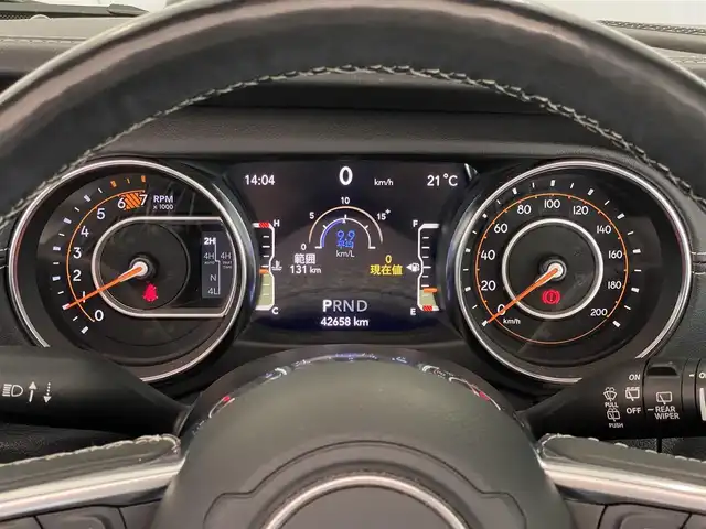 クライスラー・ジープ ジープ ラングラー アンリミテッド サハラ 岐阜県 2021(令3)年 4.3万km グラニトクリスタル ワンオーナー /ブラインドスポットモニター　/メーカー純正ナビ（フルセグ・Bluetooth・AUX・USB)　/純正ドライブレコーダー /追従式クルーズコントロール/背面タイヤ/１１５Vソケット/前席シートヒーター　/LEDヘッドライト/ETC２．０　/バックカメラ　/レザーシート/スマートキー×2/純正18インチアルミホイール/リアフォグランプ/保証書/取扱説明書