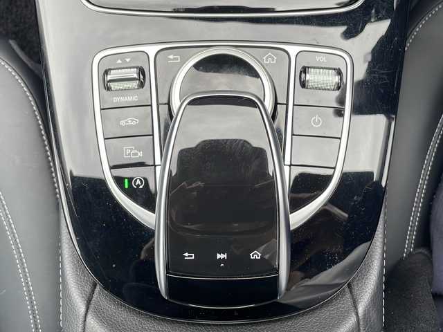メルセデス・ベンツ Ｅ４００ 4マチック エクスクルーシブ 東京都 2017(平29)年 7万km 白 COMANDシステムHDDナビ/【Bluetooth/TV/SD/USB】/バックカメラ/アラウンドビューモニター/ETC/D/N席シートヒーター/D/N席パワーシート/D/N席メモリーシート/アクティブブレーキアシスト/アクティブレーンキープアシスト/ブラインドスポットアシスト/アテンションアシスト/レーダークルーズコントロール/ドライブレコーダー/エアサス/パドルシフト/プッシュスタート/スマートキー×2