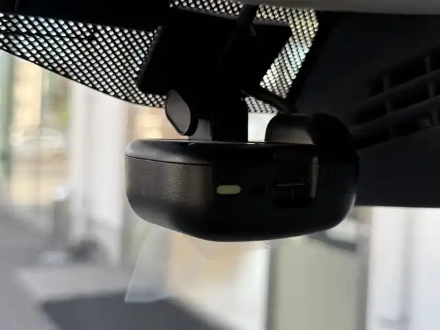 スズキ ラパン X 愛知県 2020(令2)年 0.8万km シフォンアイボリーメタリック /禁煙//ワンオーナー//純正メモリナビ//全方位カメラ//フルセグ/CD/DVD/SD録音/USB/iPod/BT/ラジオ//ドライブレコーダー//デュアルセンサーブレーキサポート//車線逸脱警報//オートリトラウィンカーミラー//シートヒーター//ベンチシート//革巻きステアリング//ステアリングスイッチ//HIDオートライト//リアコーナーセンサー//アイドリングストップ//スマートキー//プッシュスタート//純正14AW//純正ドアバイザー/純正フロアマット//保証書//取扱説明書//ディーラー記録簿6部//スペアキー