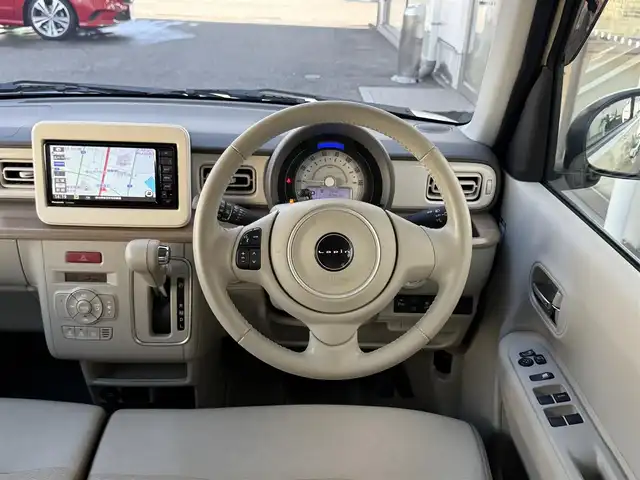 スズキ ラパン X 愛知県 2020(令2)年 0.8万km シフォンアイボリーメタリック /禁煙//ワンオーナー//純正メモリナビ//全方位カメラ//フルセグ/CD/DVD/SD録音/USB/iPod/BT/ラジオ//ドライブレコーダー//デュアルセンサーブレーキサポート//車線逸脱警報//オートリトラウィンカーミラー//シートヒーター//ベンチシート//革巻きステアリング//ステアリングスイッチ//HIDオートライト//リアコーナーセンサー//アイドリングストップ//スマートキー//プッシュスタート//純正14AW//純正ドアバイザー/純正フロアマット//保証書//取扱説明書//ディーラー記録簿6部//スペアキー