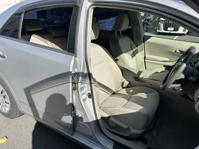 トヨタ プレミオ 1．5F Lパッケージ 静岡県 2008(平20)年 11.6万km シルバーM プッシュスタート/電動格納ミラー/純正ナビ/（CD/DVD/AM/FM）/ヘッドライトレベライザー/パワーウィンド/ウィンカーミラー