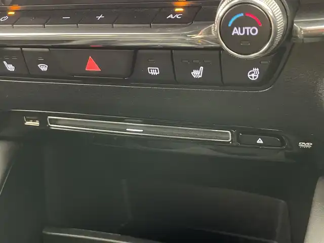 マツダ マツダ３ファストバック 20S プロアクティブ ツーリングS 愛知県 2020(令2)年 4.7万km ソウルレッドクリスタルM 純正ナビ　全方位カメラ　禁煙　フルセグＴＶ　シートヒーター　ハンドルヒーター　ＢＯＳＥサウンド　衝突軽減　車線逸脱　ＬＥＤオートライト　ＥＴＣ　純正フロアマット　ＵＳＢ　ＨＤＭＩ　ＤＶＤ　パドルシフト