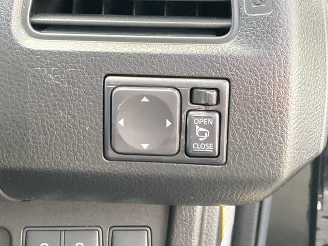 日産 セレナ ライダー Bライン Sハイブリッド 佐賀県 2014(平26)年 9.8万km ダイヤモンドブラック 純正8インチナビ/バックカメラ/純正フリップダウンモニター/LDW/クルーズコントロール/両側パワースライドドア/アイドリングストップ/ETC/社外レーダー/プッシュスタート/スマートキー/純正AW