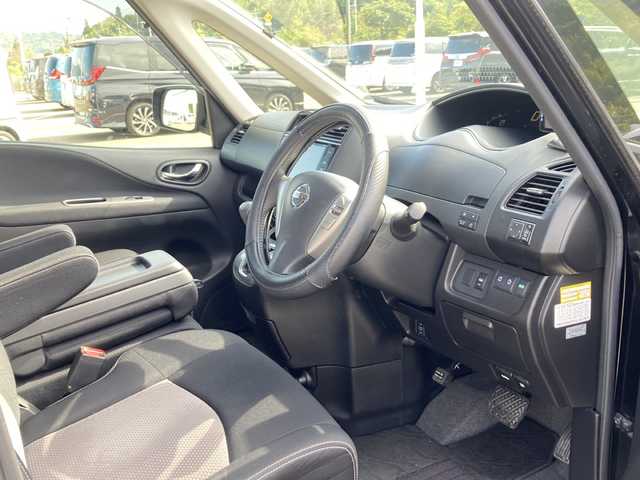 日産 セレナ ライダー Bライン Sハイブリッド 佐賀県 2014(平26)年 9.8万km ダイヤモンドブラック 純正8インチナビ/バックカメラ/純正フリップダウンモニター/LDW/クルーズコントロール/両側パワースライドドア/アイドリングストップ/ETC/社外レーダー/プッシュスタート/スマートキー/純正AW