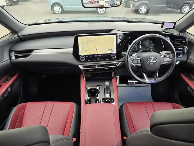 レクサス ＲＸ 500h Fスポーツパフォーマンス 鹿児島県 2023(令5)年 7.8万km ソニッククロム マークレビンソン　/寒冷地仕様　/オレンジキャリパー　/全席シートヒーター　/全席ベンチレーション　/ステアリングヒーター/輻射ヒーター/パノラミックビューモニター　/ブラインドスポットモニター　/ＤＩＲＥＣＴ４　/ダイナミックリアステアリング/純正メモリーナビ/Bluetoothオーディオ/フルセグテレビ/パワーバックドア/TVキャンセラー/デジタルインナーミラー/前後ドライブレコーダー/ワイヤレス充電/パーキングアシスト/レーダークルーズコントロール/パドルシフト/ＭＴモード付きＡＴ/プッシュスタート/スマートキー/レーンキープアシスト/横滑り防止装置/エアバック(W+サイド)/カーテンエアバッグ