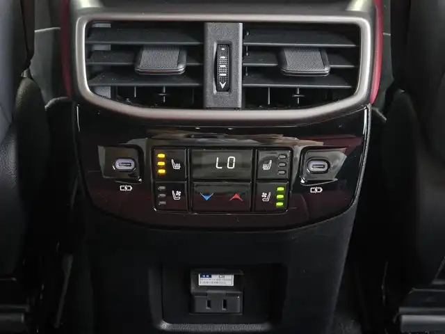 レクサス ＲＸ 500h Fスポーツパフォーマンス 鹿児島県 2023(令5)年 7.8万km ソニッククロム マークレビンソン　/寒冷地仕様　/オレンジキャリパー　/全席シートヒーター　/全席ベンチレーション　/ステアリングヒーター/輻射ヒーター/パノラミックビューモニター　/ブラインドスポットモニター　/ＤＩＲＥＣＴ４　/ダイナミックリアステアリング/純正メモリーナビ/Bluetoothオーディオ/フルセグテレビ/パワーバックドア/TVキャンセラー/デジタルインナーミラー/前後ドライブレコーダー/ワイヤレス充電/パーキングアシスト/レーダークルーズコントロール/パドルシフト/ＭＴモード付きＡＴ/プッシュスタート/スマートキー/レーンキープアシスト/横滑り防止装置/エアバック(W+サイド)/カーテンエアバッグ