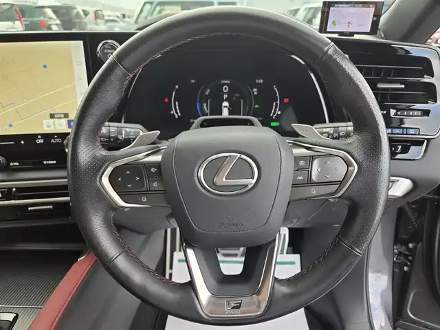 レクサス ＲＸ 500h Fスポーツパフォーマンス 鹿児島県 2023(令5)年 7.8万km ソニッククロム マークレビンソン　/寒冷地仕様　/オレンジキャリパー　/全席シートヒーター　/全席ベンチレーション　/ステアリングヒーター/輻射ヒーター/パノラミックビューモニター　/ブラインドスポットモニター　/ＤＩＲＥＣＴ４　/ダイナミックリアステアリング/純正メモリーナビ/Bluetoothオーディオ/フルセグテレビ/パワーバックドア/TVキャンセラー/デジタルインナーミラー/前後ドライブレコーダー/ワイヤレス充電/パーキングアシスト/レーダークルーズコントロール/パドルシフト/ＭＴモード付きＡＴ/プッシュスタート/スマートキー/レーンキープアシスト/横滑り防止装置/エアバック(W+サイド)/カーテンエアバッグ