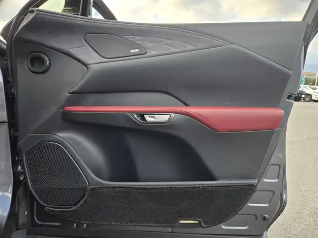 レクサス ＲＸ 500h Fスポーツパフォーマンス 鹿児島県 2023(令5)年 7.8万km ソニッククロム マークレビンソン　/寒冷地仕様　/オレンジキャリパー　/全席シートヒーター　/全席ベンチレーション　/ステアリングヒーター/輻射ヒーター/パノラミックビューモニター　/ブラインドスポットモニター　/ＤＩＲＥＣＴ４　/ダイナミックリアステアリング/純正メモリーナビ/Bluetoothオーディオ/フルセグテレビ/パワーバックドア/TVキャンセラー/デジタルインナーミラー/前後ドライブレコーダー/ワイヤレス充電/パーキングアシスト/レーダークルーズコントロール/パドルシフト/ＭＴモード付きＡＴ/プッシュスタート/スマートキー/レーンキープアシスト/横滑り防止装置/エアバック(W+サイド)/カーテンエアバッグ