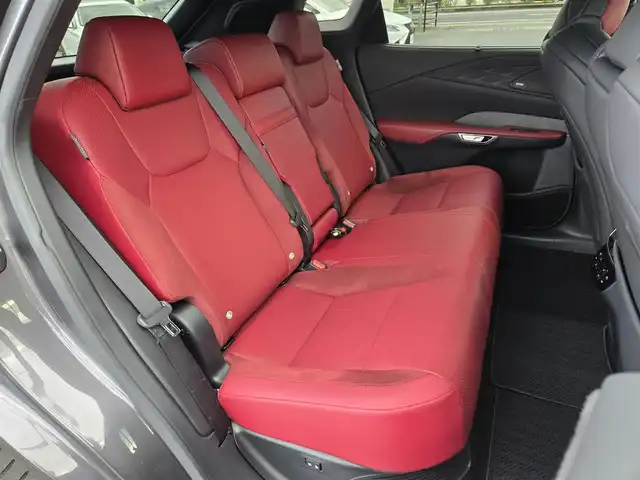 レクサス ＲＸ 500h Fスポーツパフォーマンス 鹿児島県 2023(令5)年 7.8万km ソニッククロム マークレビンソン　/寒冷地仕様　/オレンジキャリパー　/全席シートヒーター　/全席ベンチレーション　/ステアリングヒーター/輻射ヒーター/パノラミックビューモニター　/ブラインドスポットモニター　/ＤＩＲＥＣＴ４　/ダイナミックリアステアリング/純正メモリーナビ/Bluetoothオーディオ/フルセグテレビ/パワーバックドア/TVキャンセラー/デジタルインナーミラー/前後ドライブレコーダー/ワイヤレス充電/パーキングアシスト/レーダークルーズコントロール/パドルシフト/ＭＴモード付きＡＴ/プッシュスタート/スマートキー/レーンキープアシスト/横滑り防止装置/エアバック(W+サイド)/カーテンエアバッグ