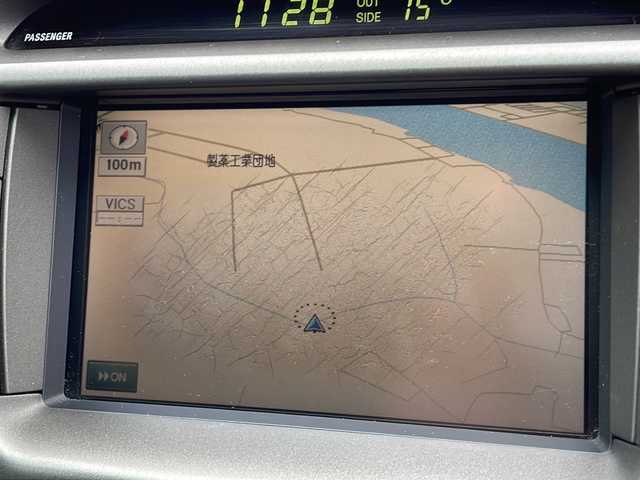 トヨタ セルシオ Cタイプ 徳島県 2002(平14)年 9.2万km 白 サンルーフ/純正フロアマット/ハーフレザーシート/前席シートヒーター/前席エアーシート/前席パワーシート/純正16インチアルミホイール/シートメモリ/純正ドアバイザー/ラジオ/DVDボイスナビゲーション/クルーズコントロール